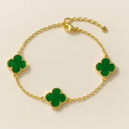 PULSEIRA TREVO NA COR VERDE FOLHEADA EM OURO 18K