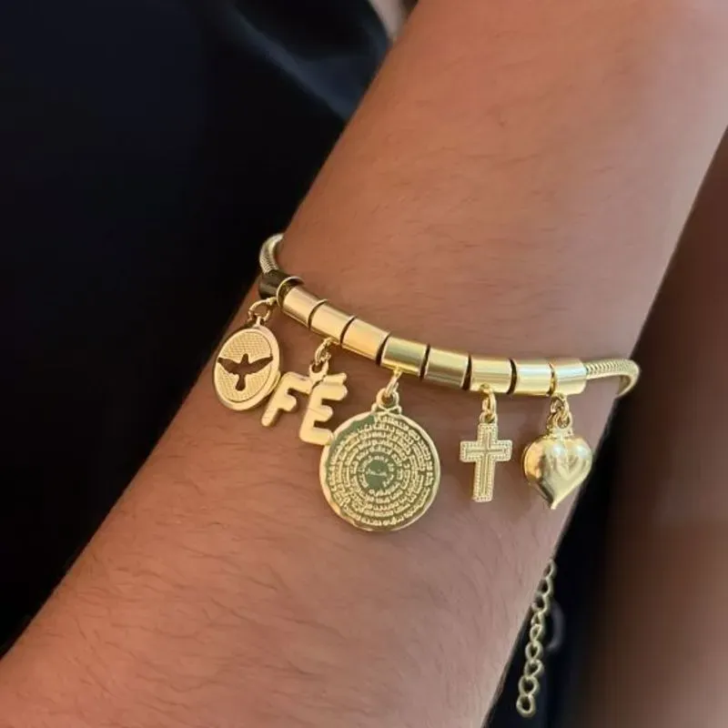 PULSEIRA COM BERLOQUES RELIGIOSOS FOLHEADO EM OURO 18K