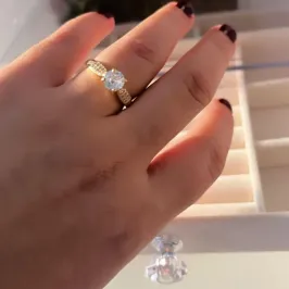 ANEL MICROZIRCÔNIA COM PEDRA TAM 21 ANEL MICROZIRCÔNIA COM PEDRA TAM 21