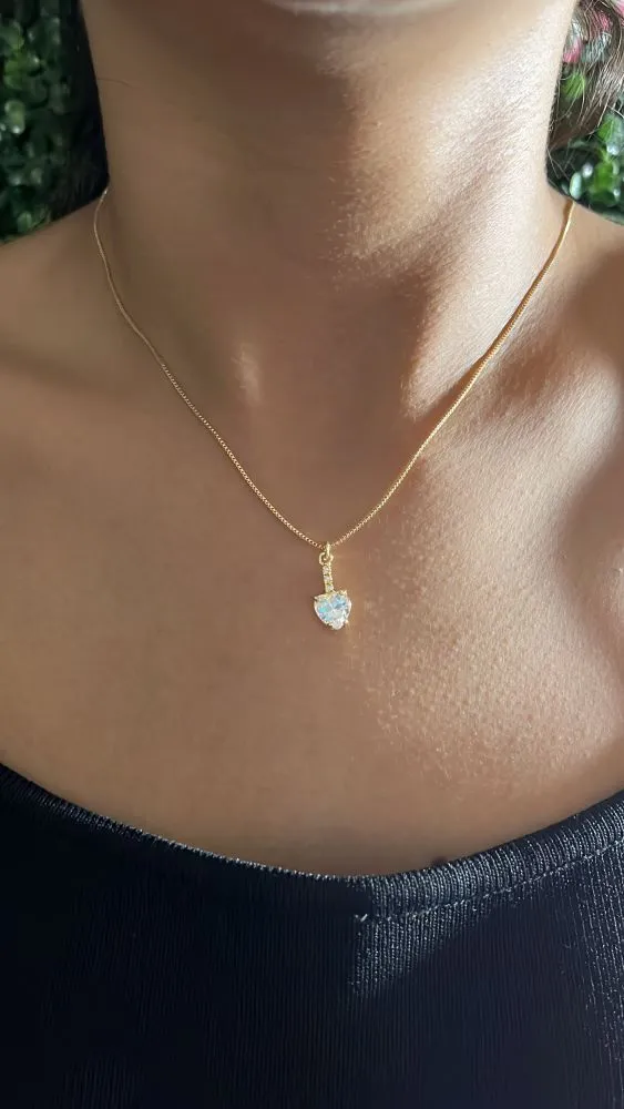 Colar com Zircônia de Coração