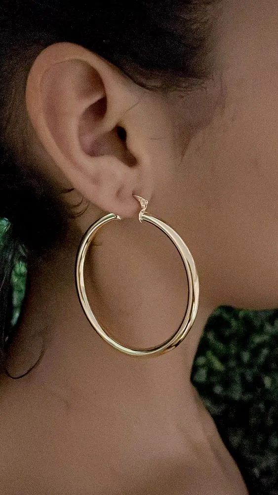 Argola Tubo Lisa G Folheada em Ouro 18k