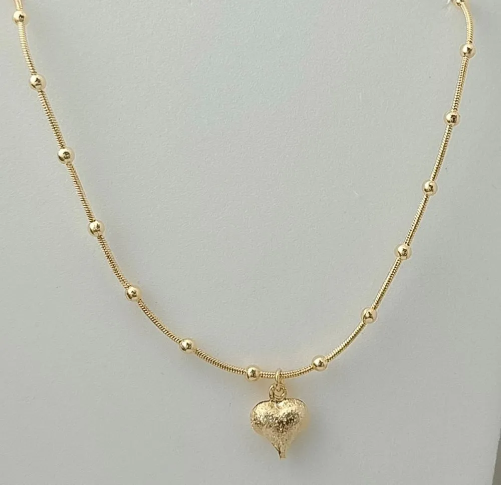 Chocker Corrente Bolinhas Pingente Coração.