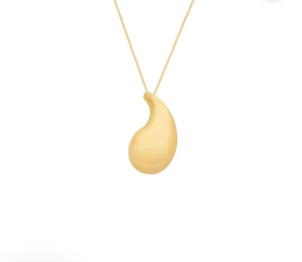 COLAR GOTA CURVA  FOLHEADO EM OURO 18K.