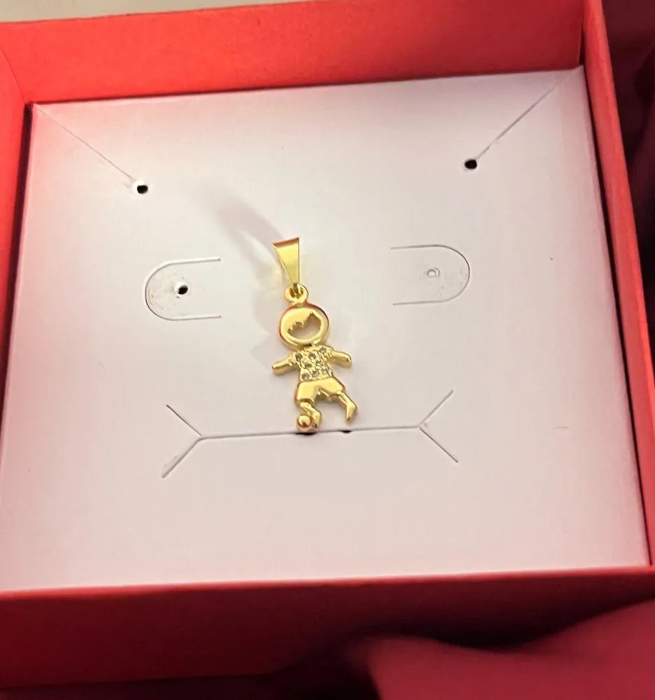PINGENTE MENINO