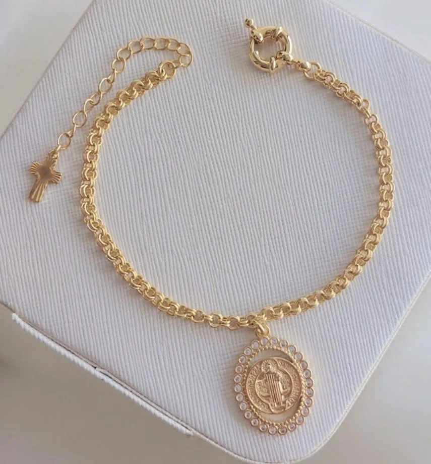 PULSEIRA PINGENTE SÃO BENTO BAMHADA EM OURO 18K